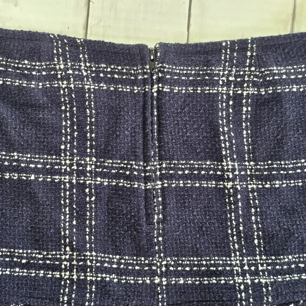 Vintage Xhileration Knit Ruffle Plaid Black & Ivory Cream Mini Skirt Zip up Back - Picture 4 of 5